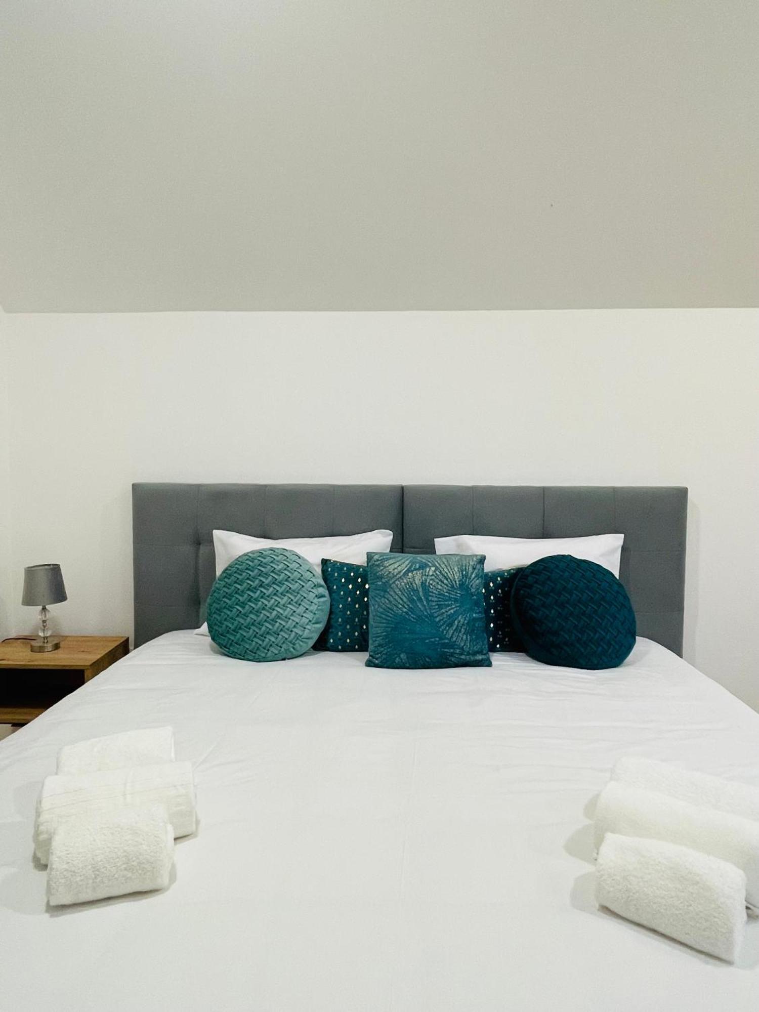 Cozy House Hotel ฟุงชาล ภายนอก รูปภาพ